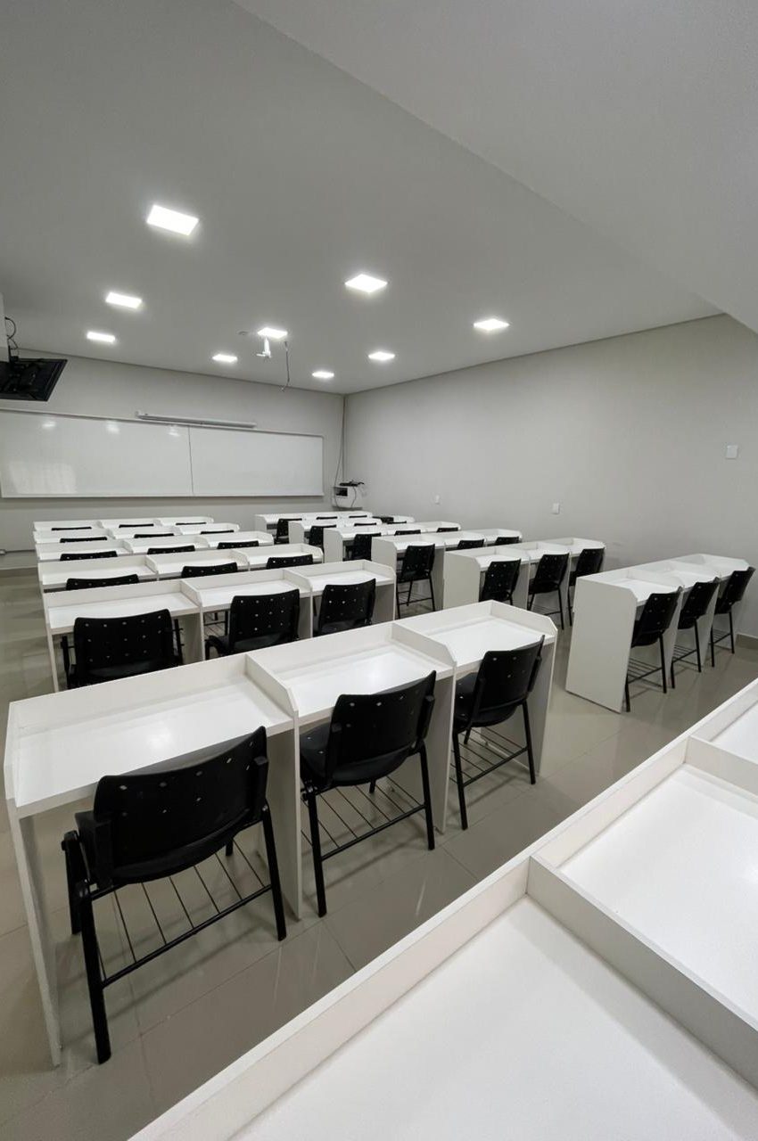 Sala de aula vazio fundo-Cy09DNz9